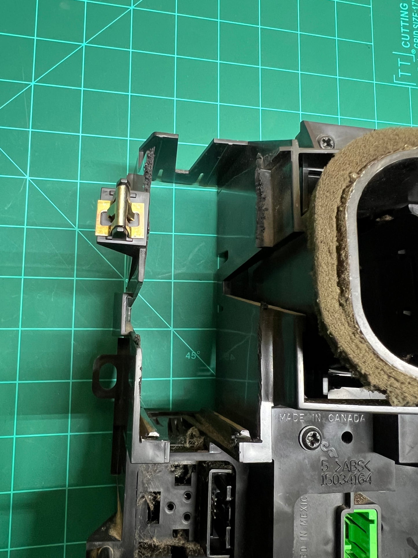 Slim Extended Dash Pocket