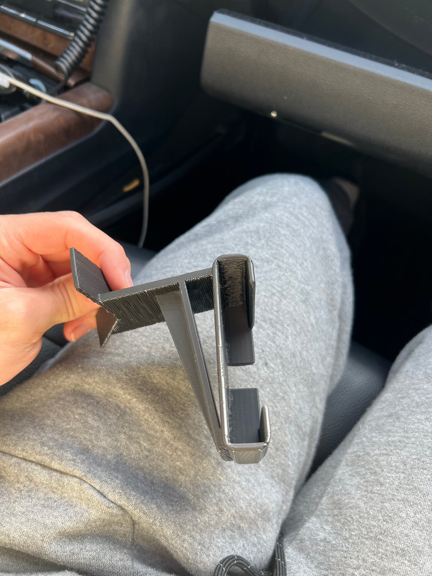 Mercedes W212 Phone holder