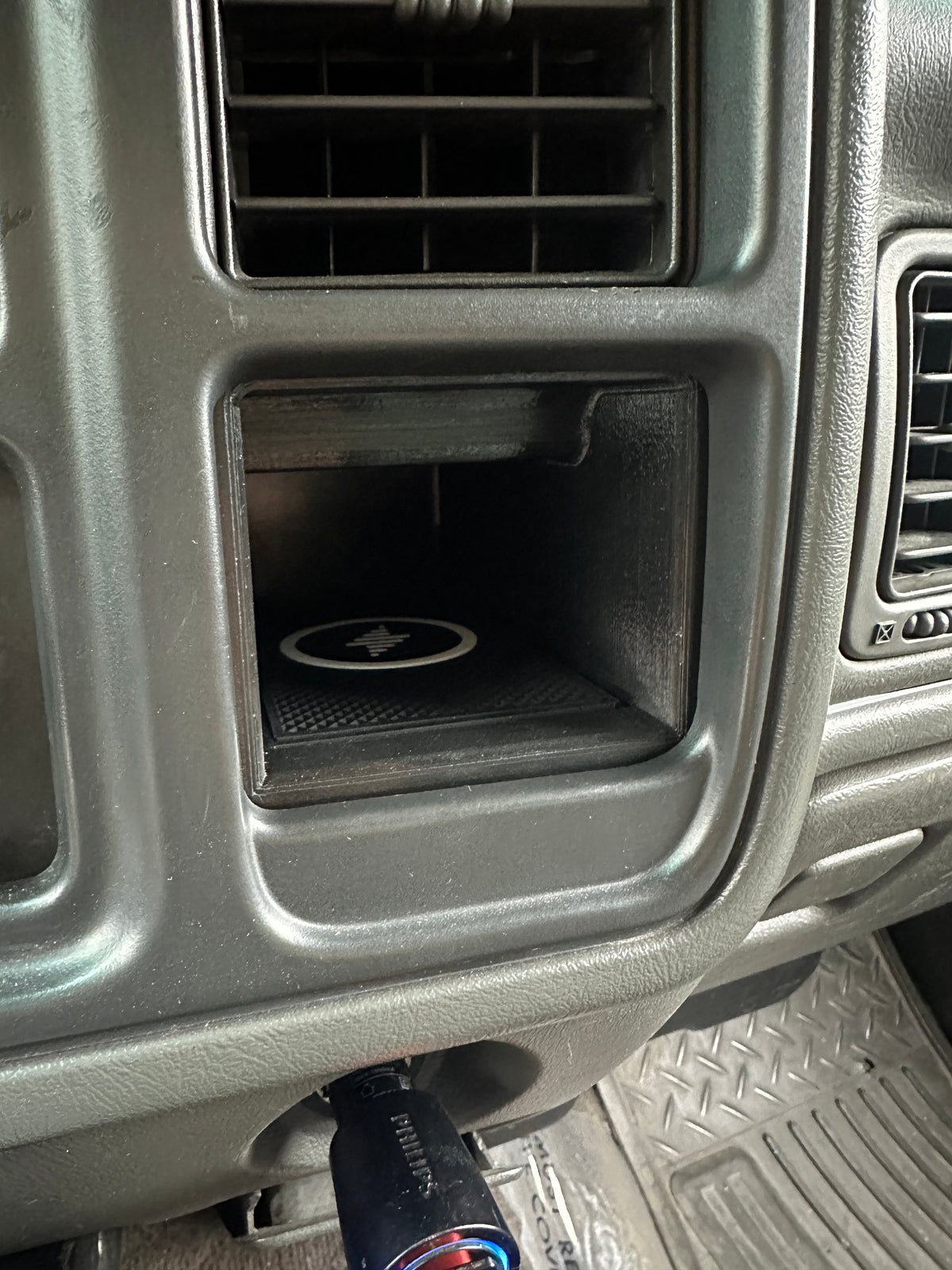 Extended cubby